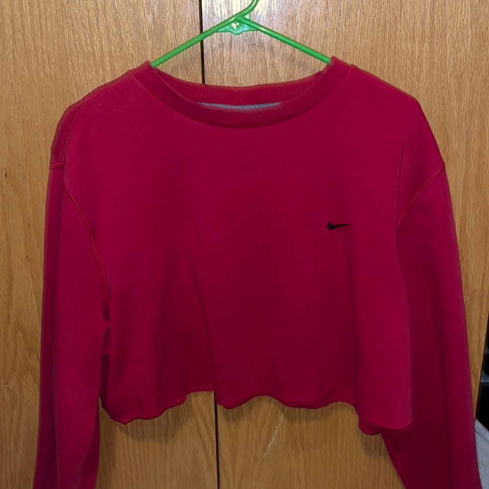 Nike cropped crewneck sweatshirt